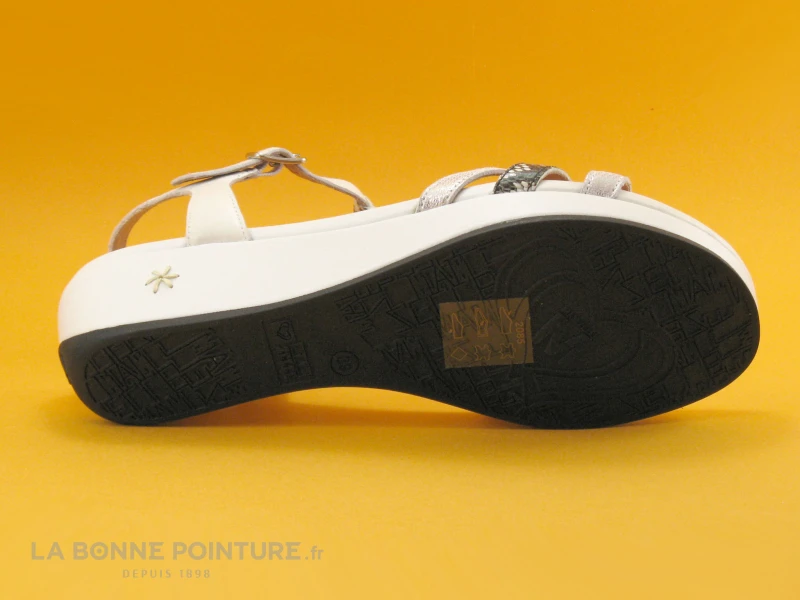 MamZelle LOPEZ Compo Blanc - Nu-pieds Bride Salome - Compense 7 MamZelle LOPEZ Compo Blanc - Nu-pieds Bride Salome - Compense – Image 7