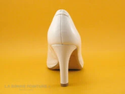 Tamaris 1-22411-20 White - Escarpin Blanc A Talon Haut 10 Tamaris 1-22411-20 White - Escarpin Blanc A Talon Haut -Femelle Chaussure Boutique cd24607c73b9e66c561f35ea11d5d5ef img 6437.jpg 180864